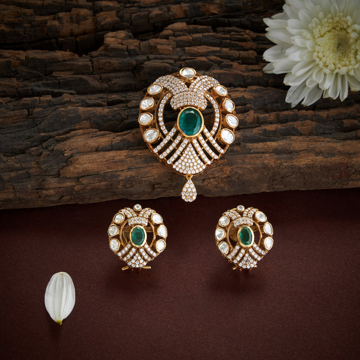 Verde Shimmer Victorian Pendant Set