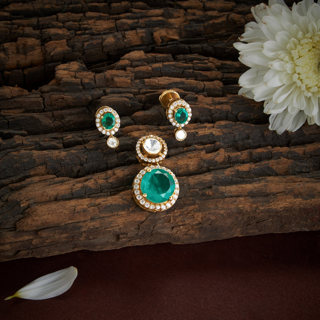 Windsor Green Victorian Pendant Set