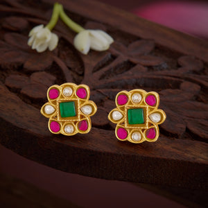 Madhurika Kundan Studs