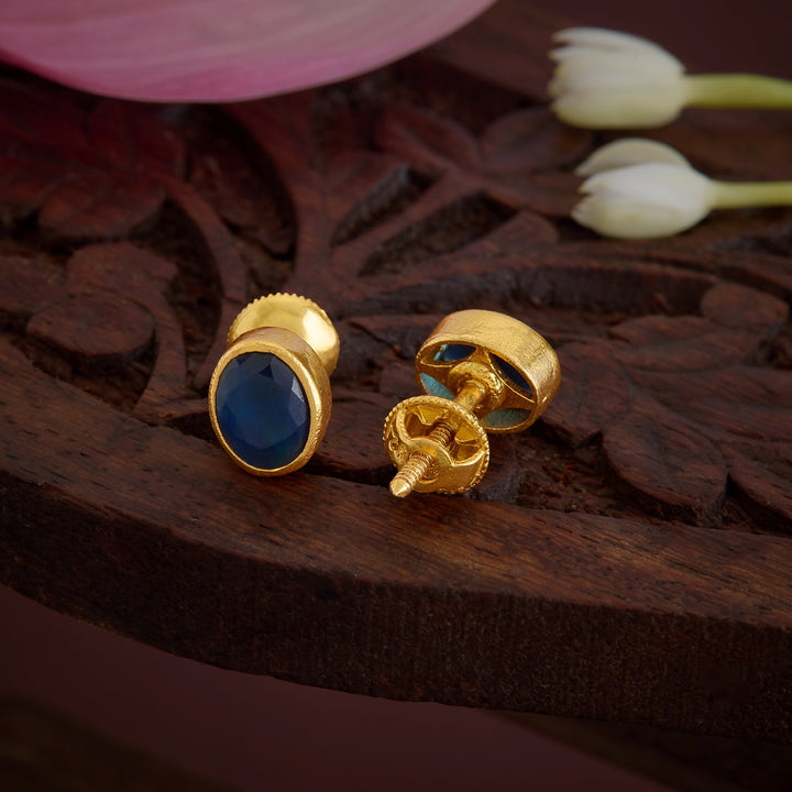 Oviya Stud Earrings