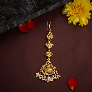 Dhanvika Temple Maang Tikka