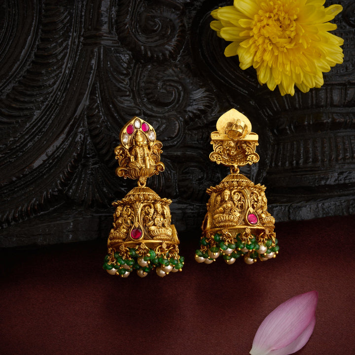 Shubhra Temple Jhumki