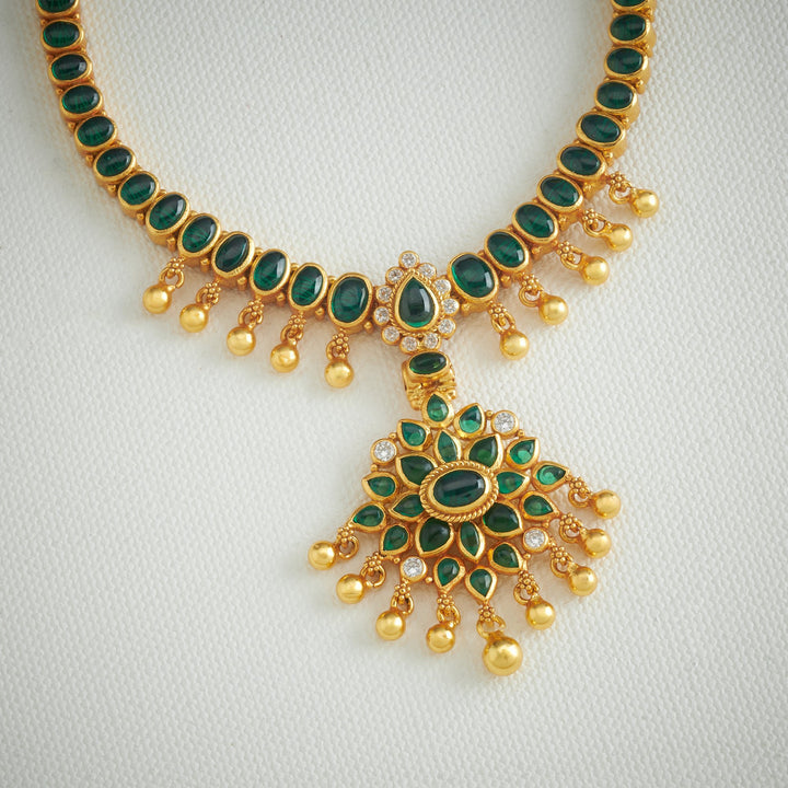 Kavya Stone Necklace