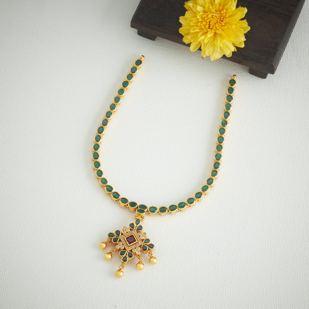 Manika-Panna Reversible Stone Necklace