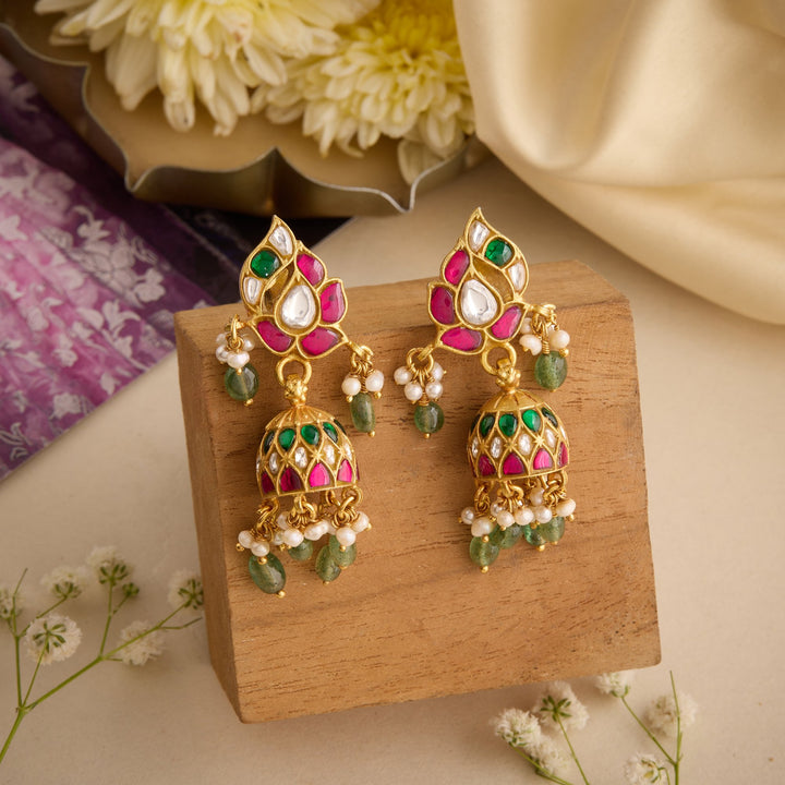 Noorika Kundan Jhumki