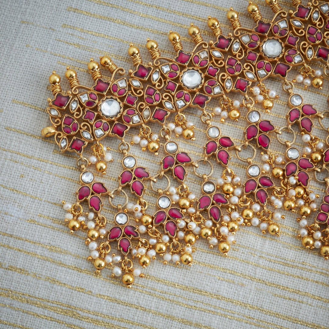 Kundanika Kundan Choker