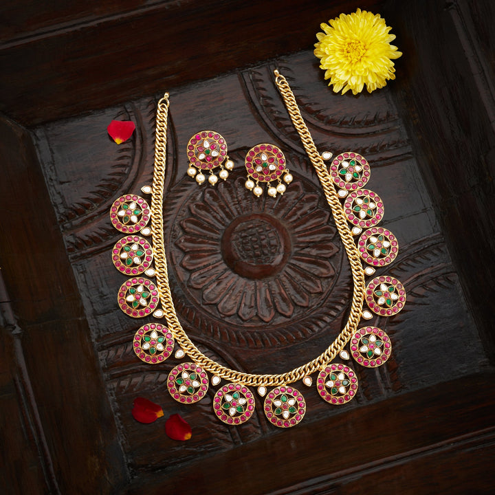 Kundan Chakra Bottu Set