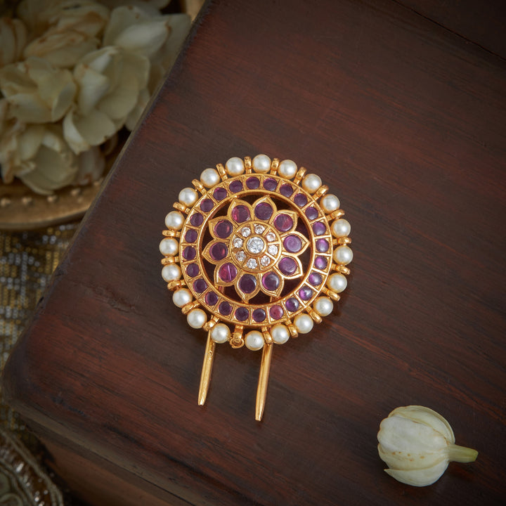 Arka Chandra Kundan Set