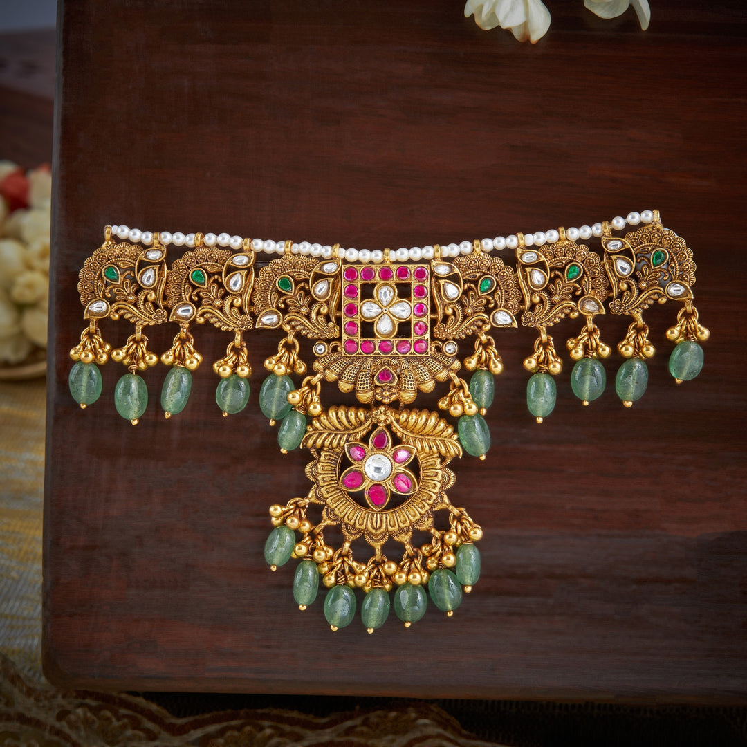 Gulnaar Nakshi Choker