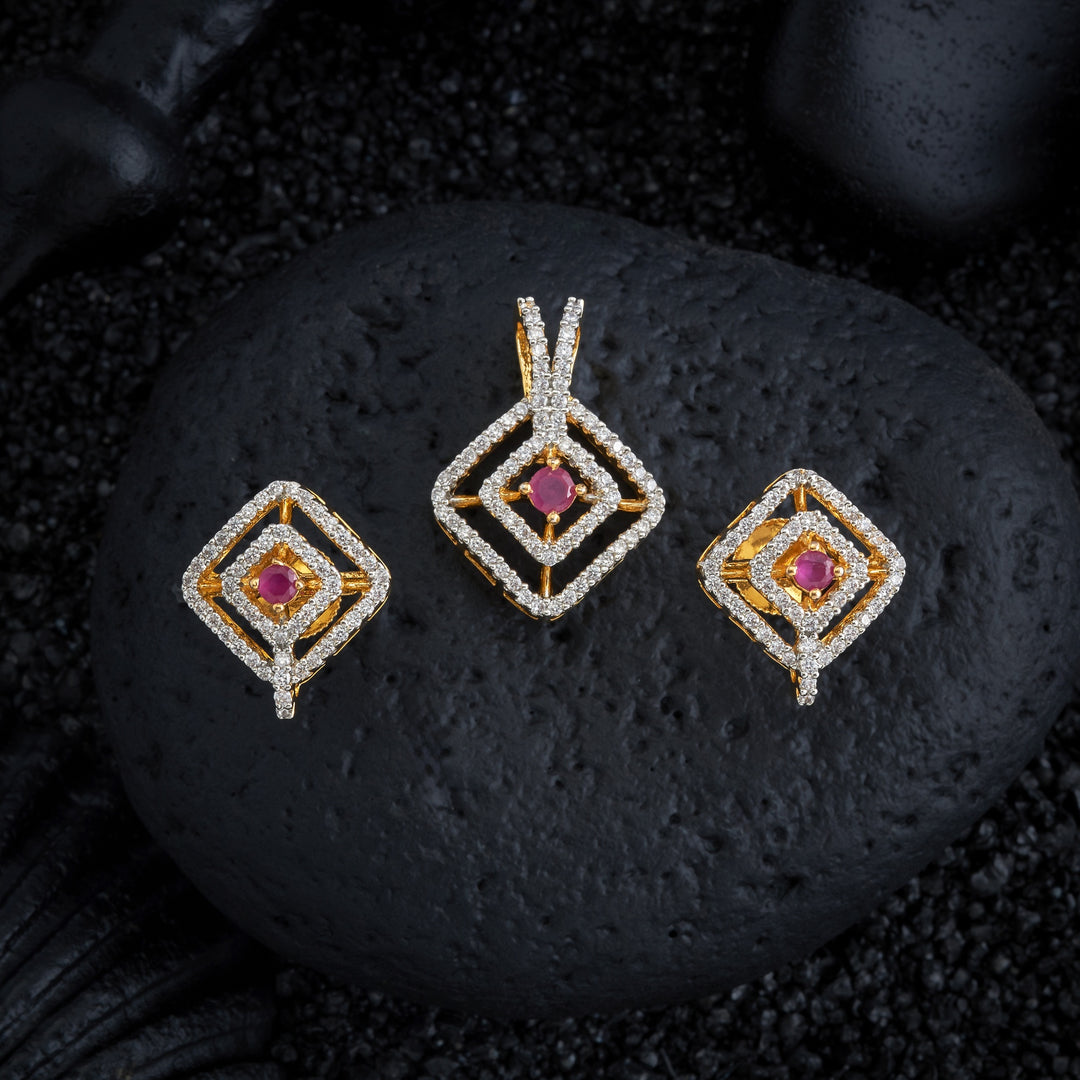 Queen'CZ Pendant Set