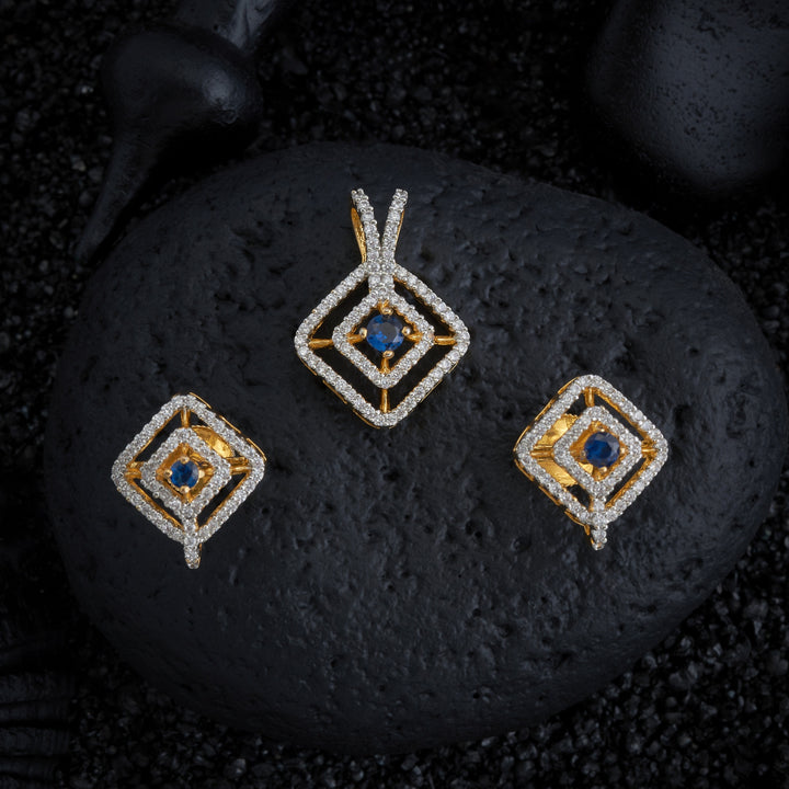 Queen'CZ Pendant Set
