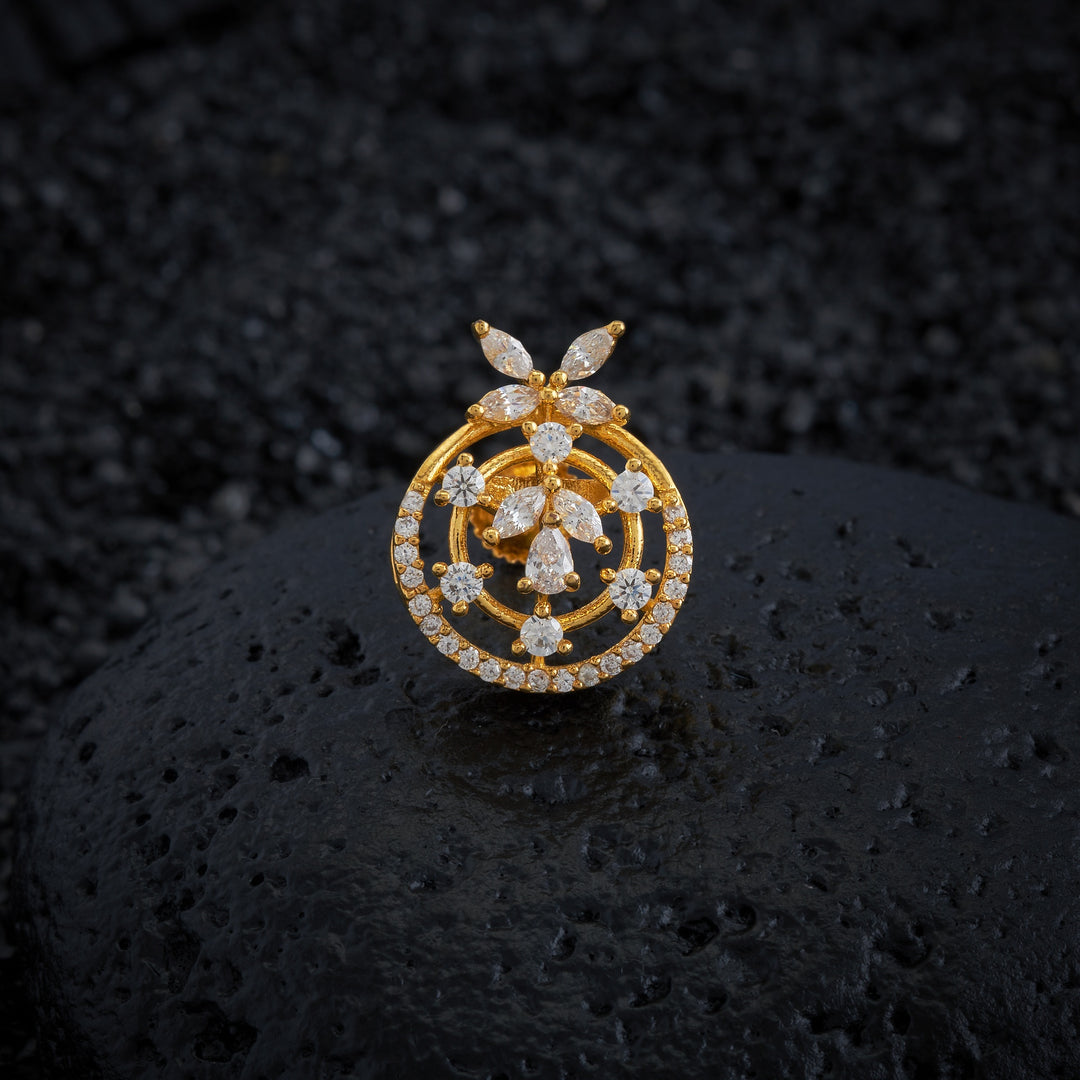 Sparkling Stone Studs