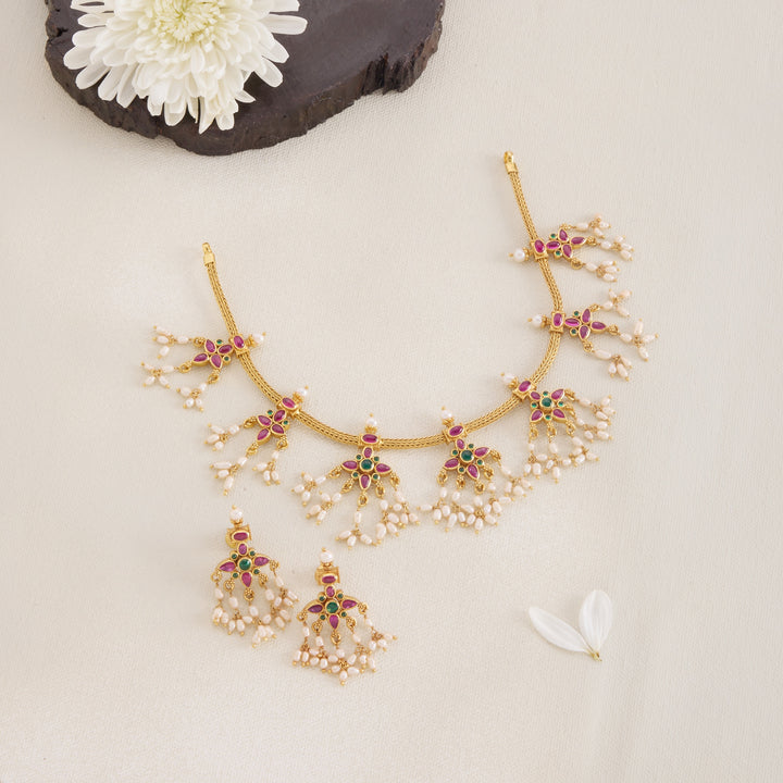 Devina Pasalu Necklace Set