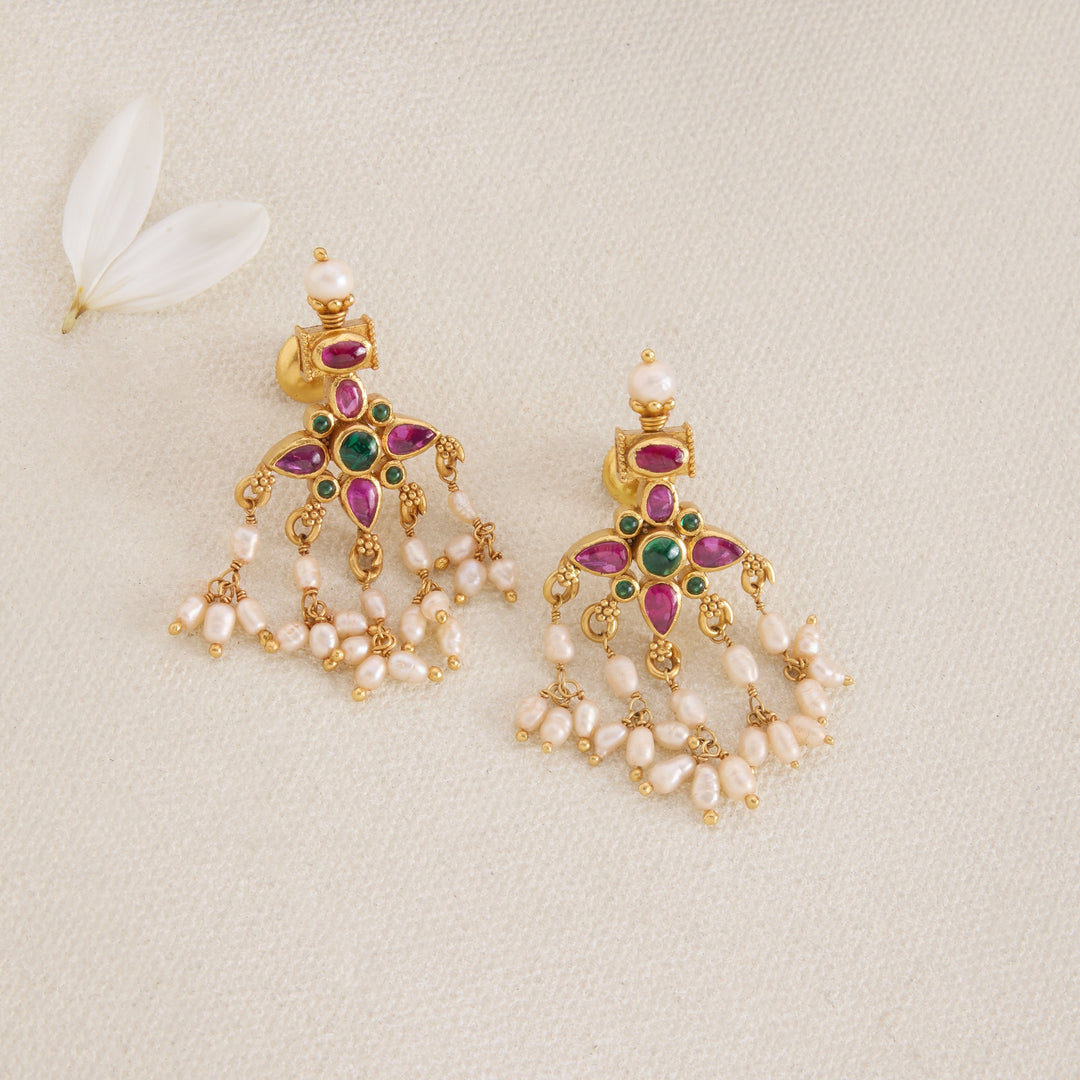 Devina Pasalu Necklace Set