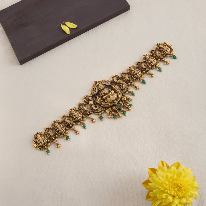 Amruthavarshini Jadau Oddiyanam