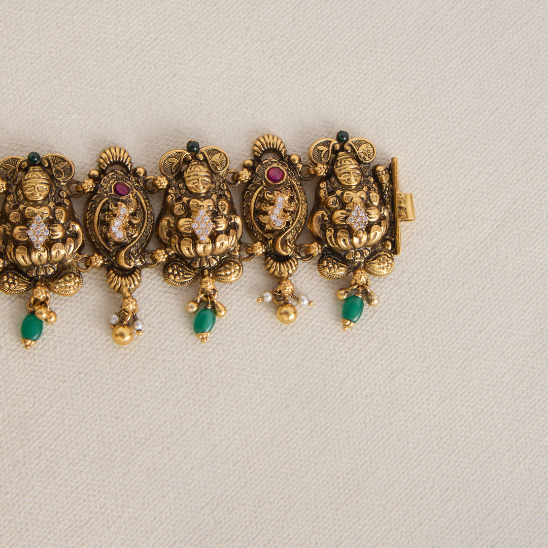Amruthavarshini Jadau Oddiyanam