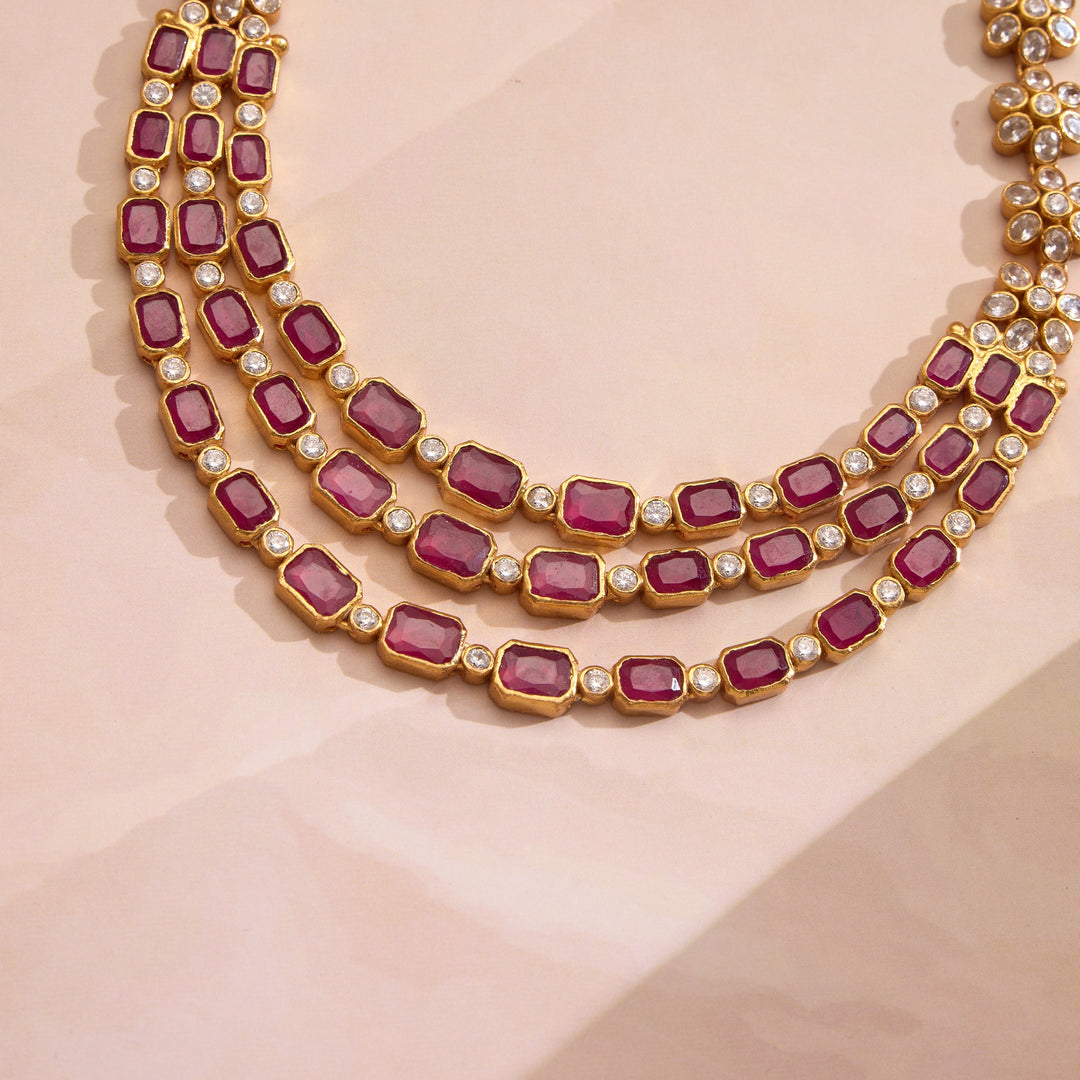 Svara Ladi Short Necklace