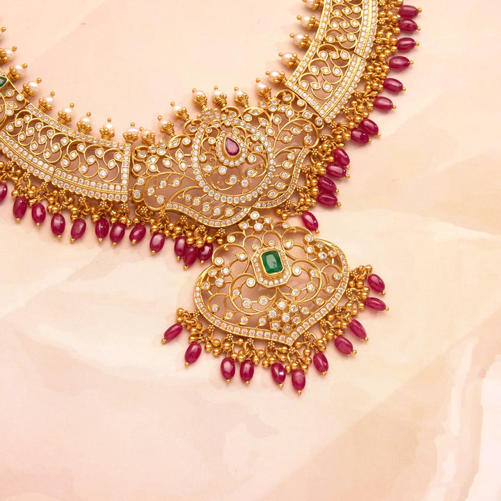 Tiyara Short Necklace