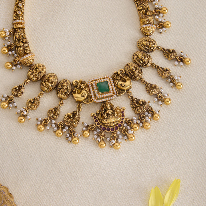 Tejvi Misra Short Necklace