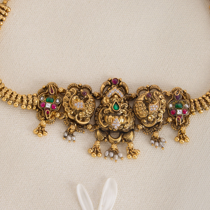 Neel Kamala Choker