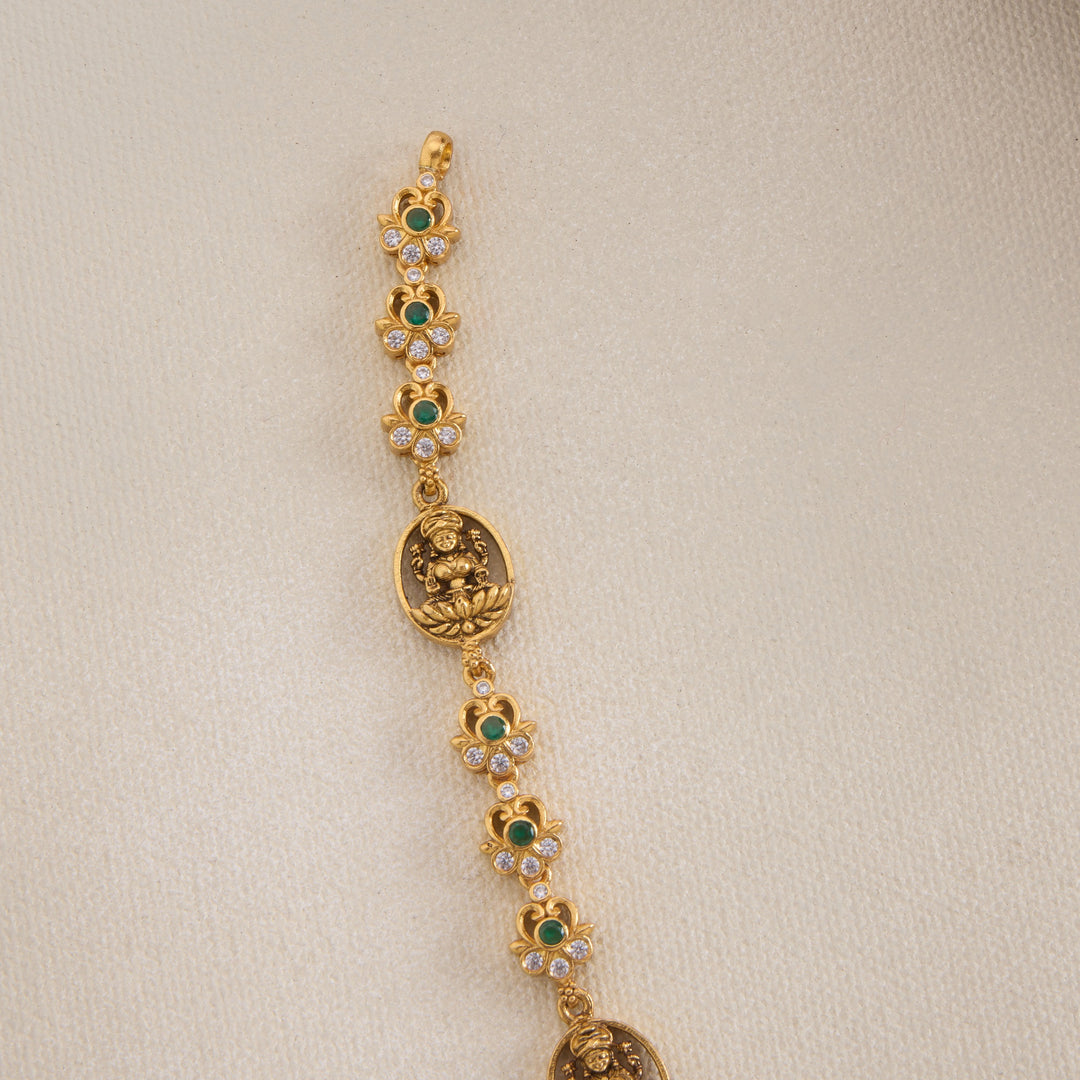 Saura Lakshmi Short Necklace