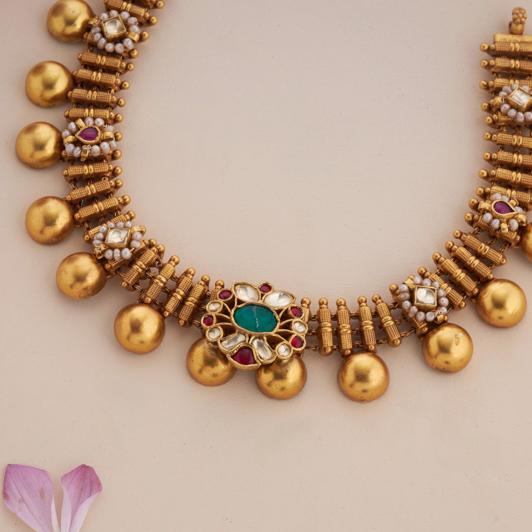 Tulique Choker