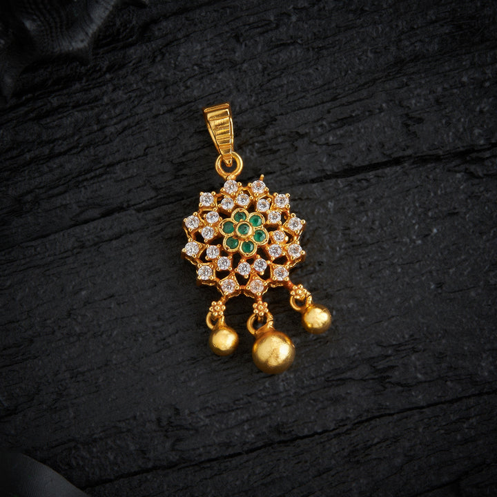 Panna-Pushp Stone Pendant Set