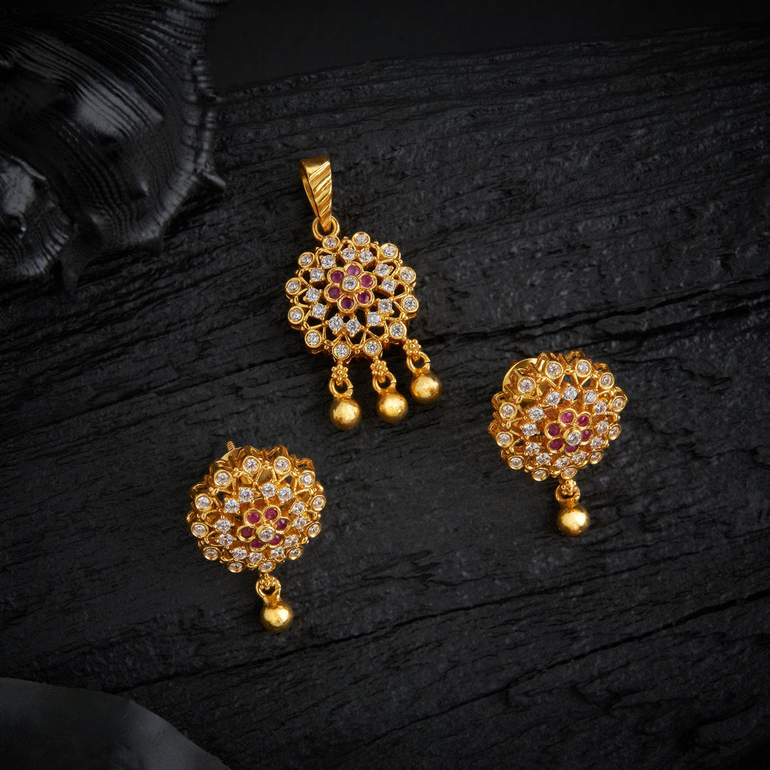 Rosy Bloom Stone Pendant Set