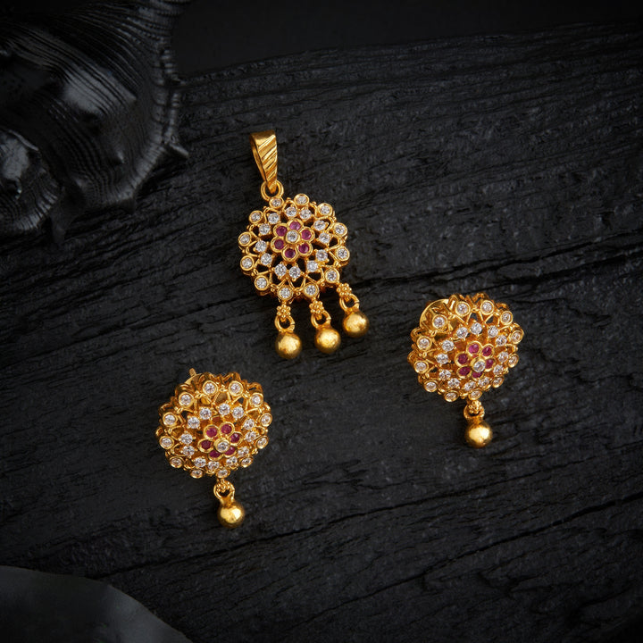 Rosy Bloom Stone Pendant Set