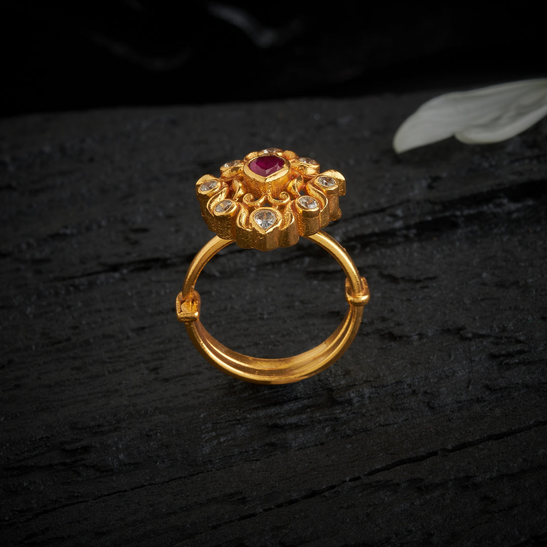Manika Stone Ring