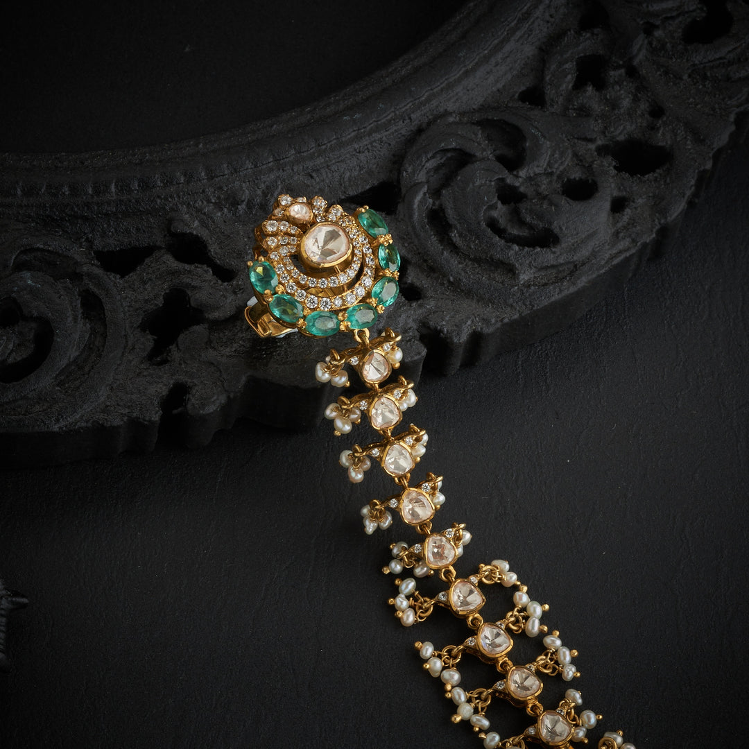Pearl Botanica Victorian Haath Phool
