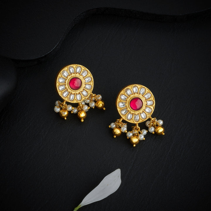 Navaratna Kundan Pendant Set