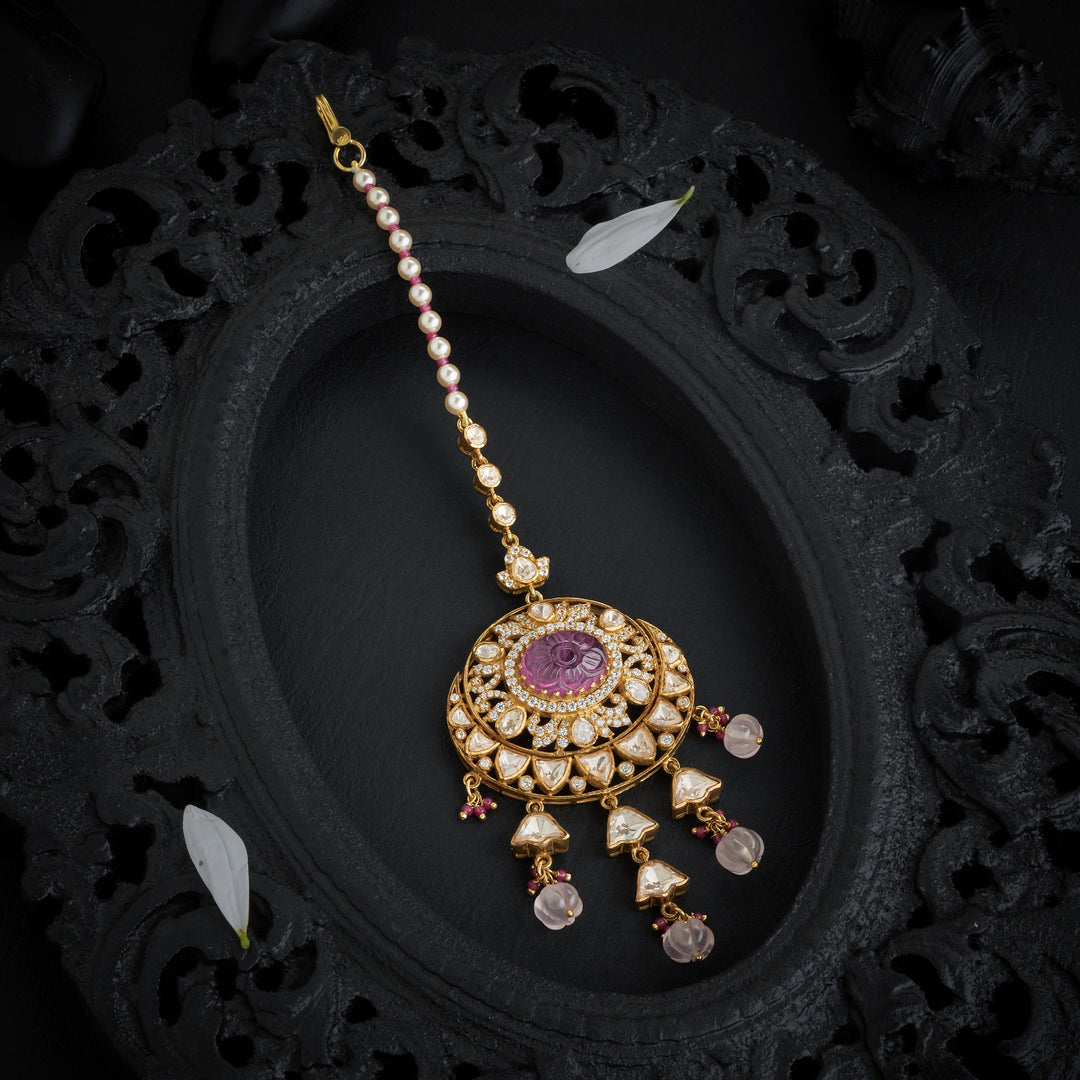 Violet Glow Victorian Tikka