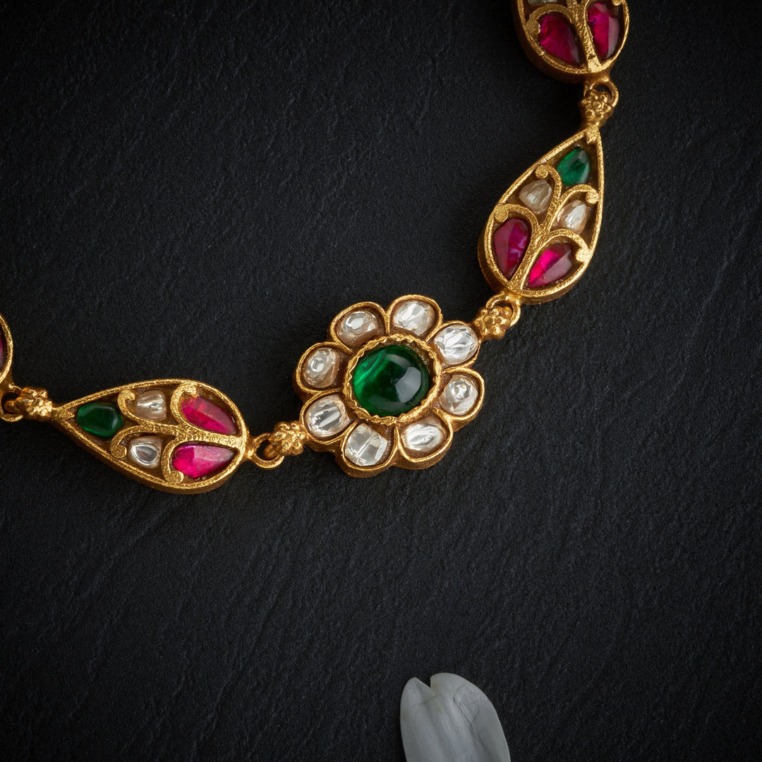 Pear Pushpa Kundan Bracelet
