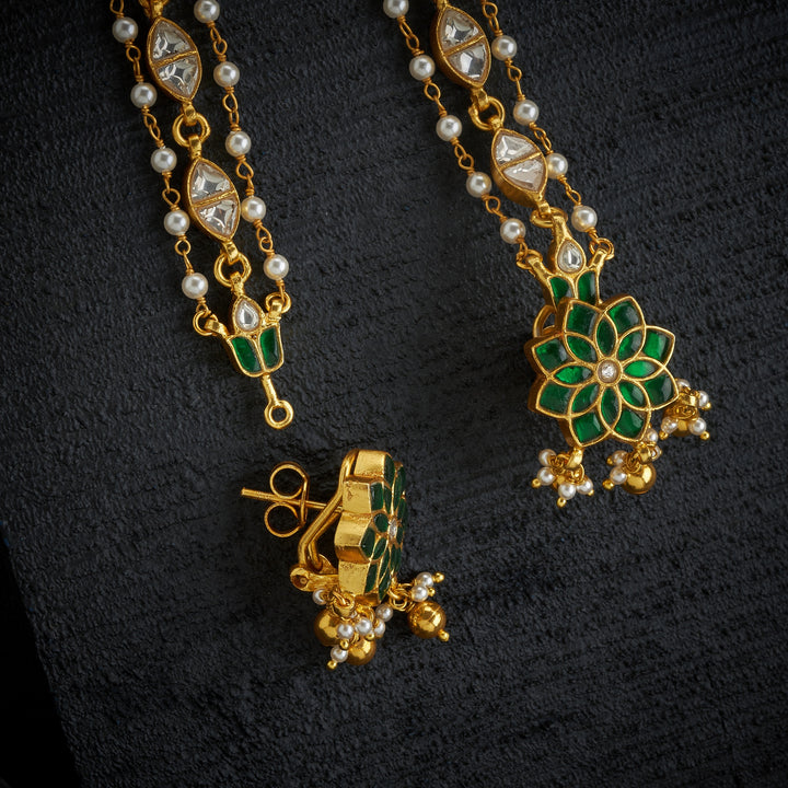 Pearl Garden Kundan Stud Matil
