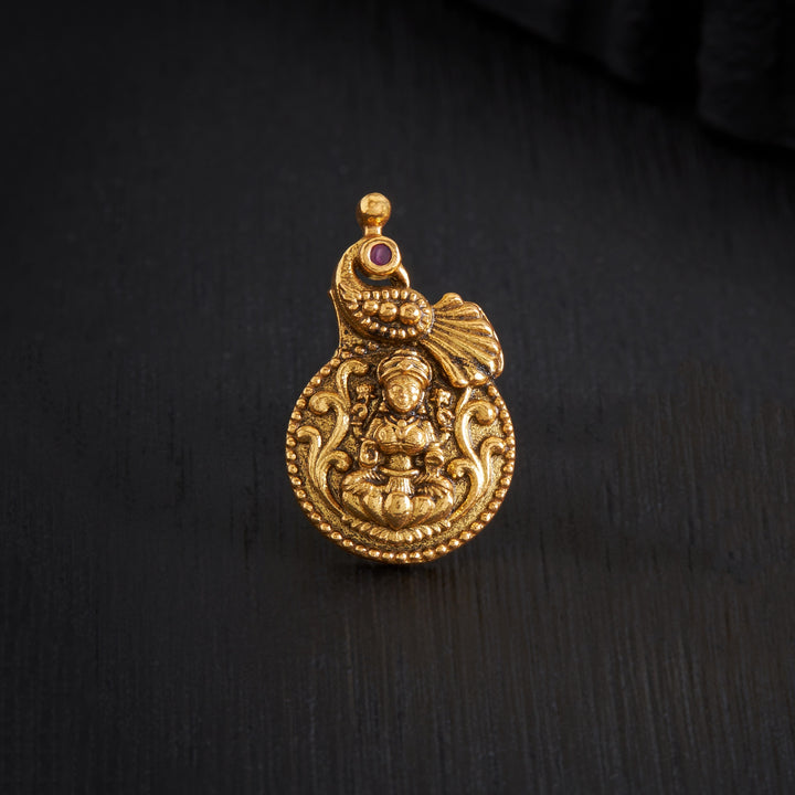 Kasu Sundari Temple Studs