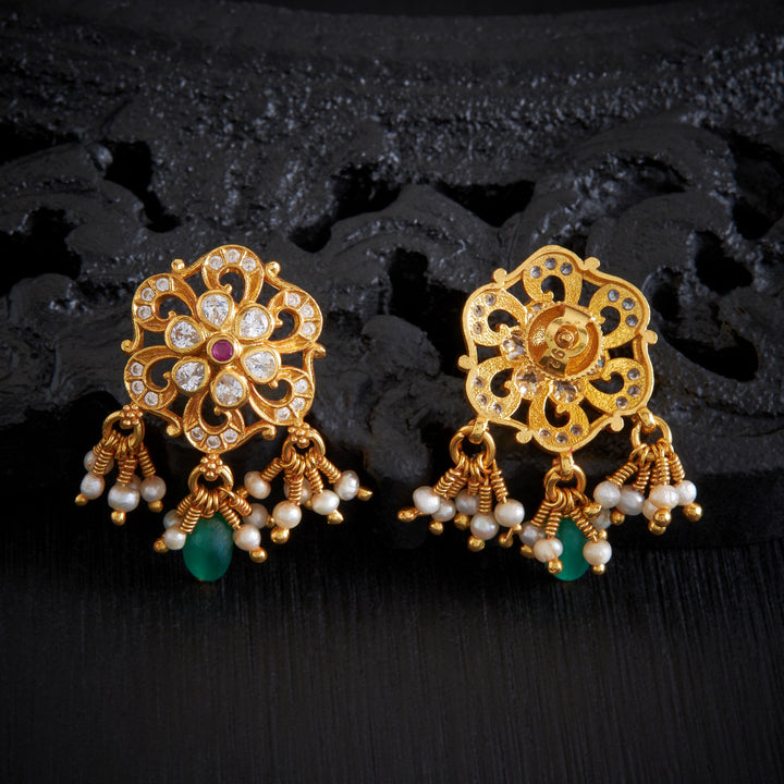 Floral of Stone Studs