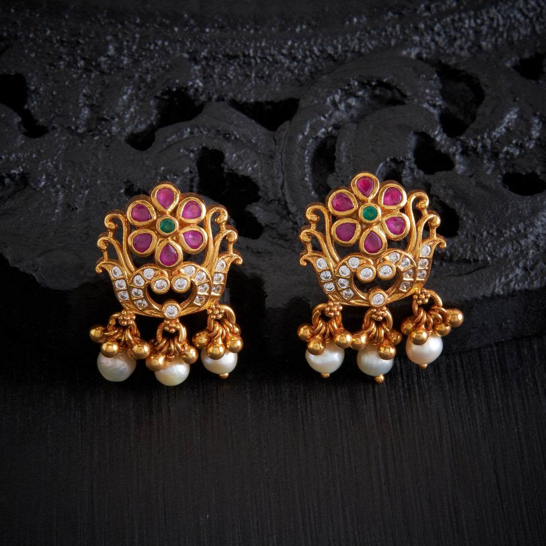 Mandara Pearl Stone Studs