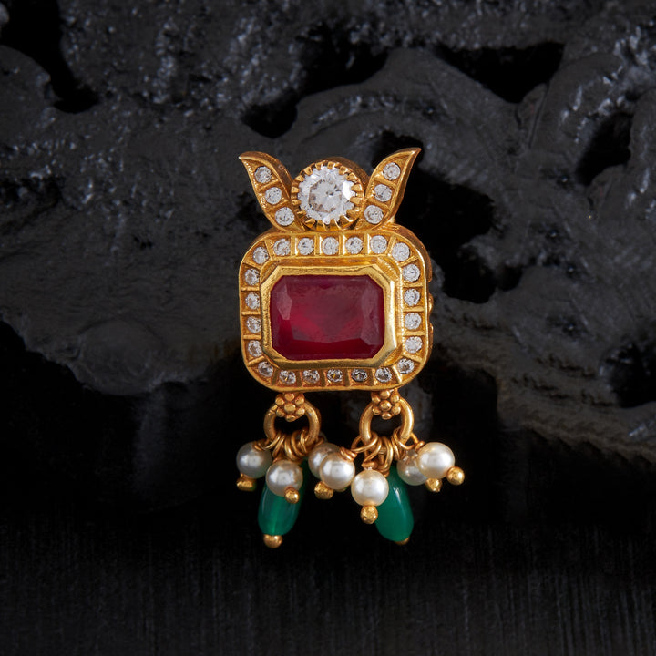 Manik-Recta Stone Studs