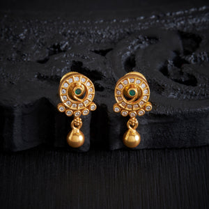 Chakra-Beads Stone Studs