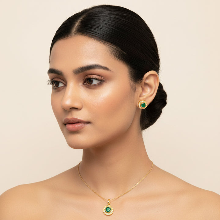 Navilu Charm Stone Pendant Set