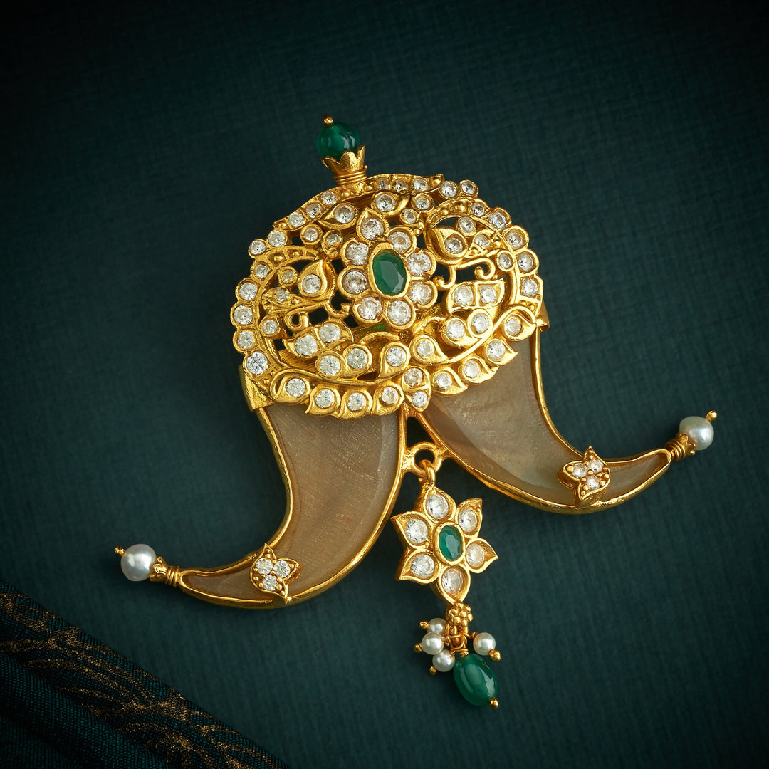 Avenra Stone Pendant