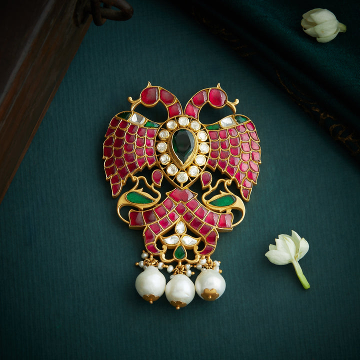 Garudavira Kundan Pendant
