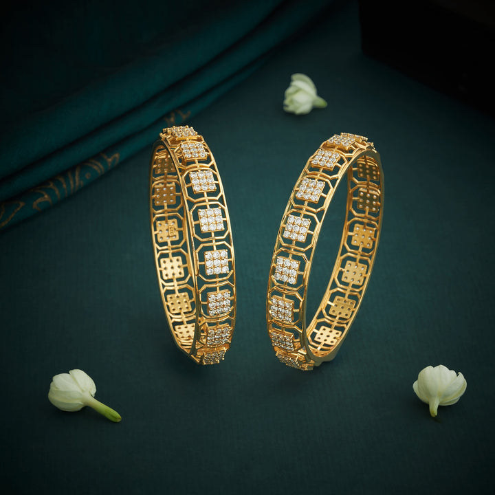 Aarvi Stone Bangles