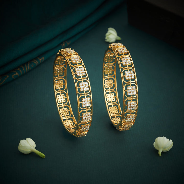 Aarvi Stone Bangles