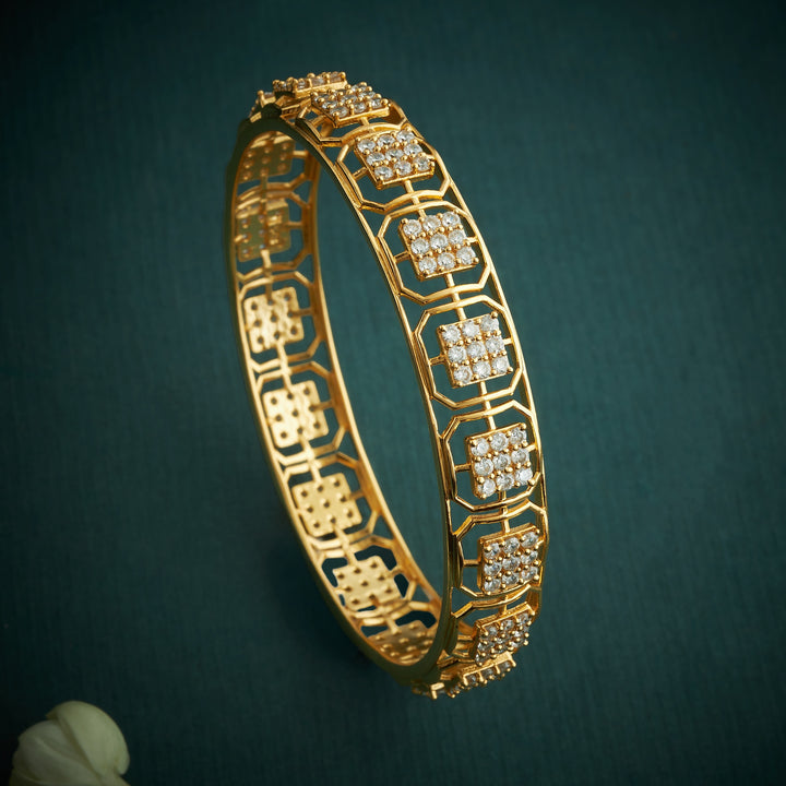 Aarvi Stone Bangles