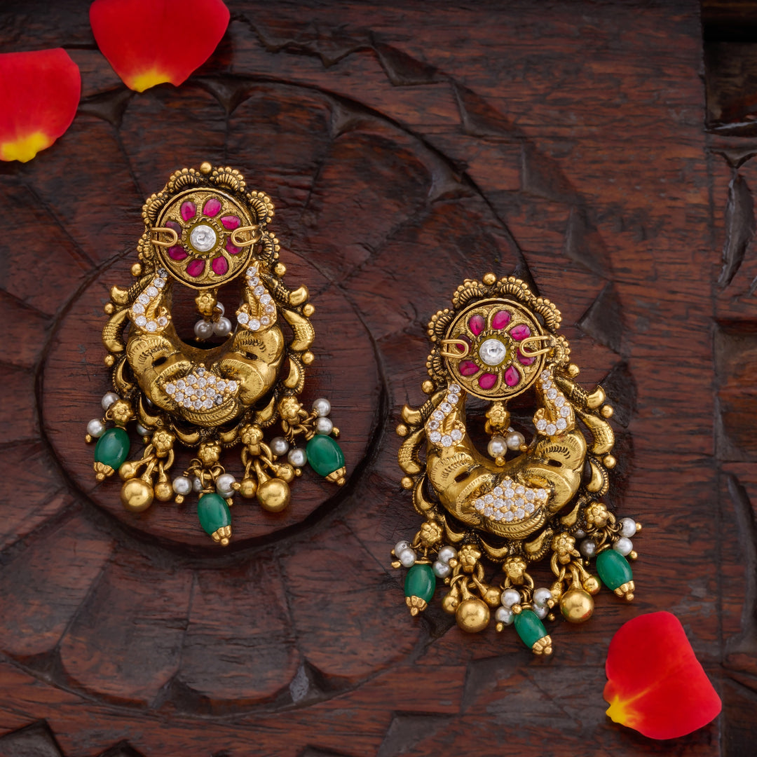 Mohinyaa Jadau Chandbali