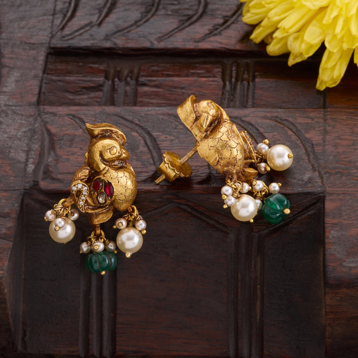Mor Vanshika Studs