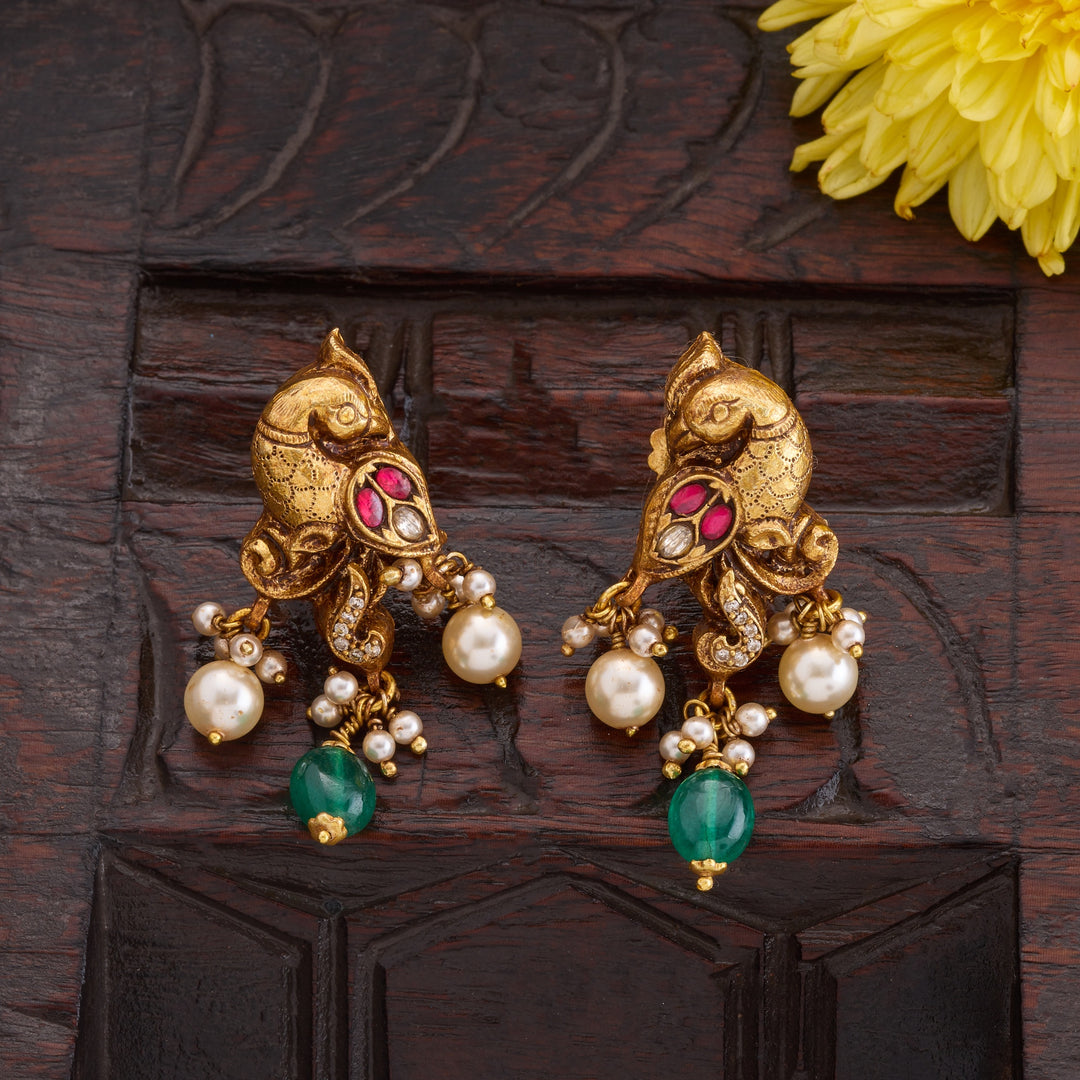 Mayur Varnika Studs