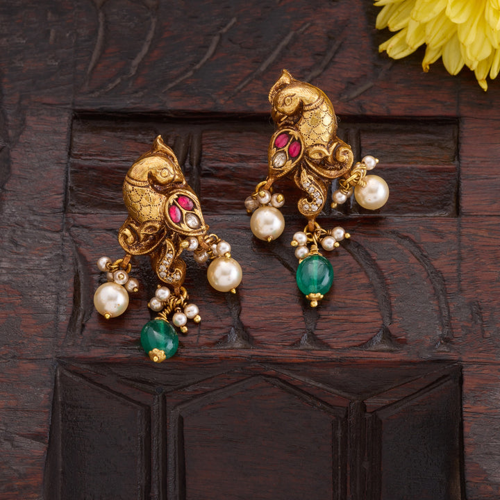 Mayur Varnika Studs